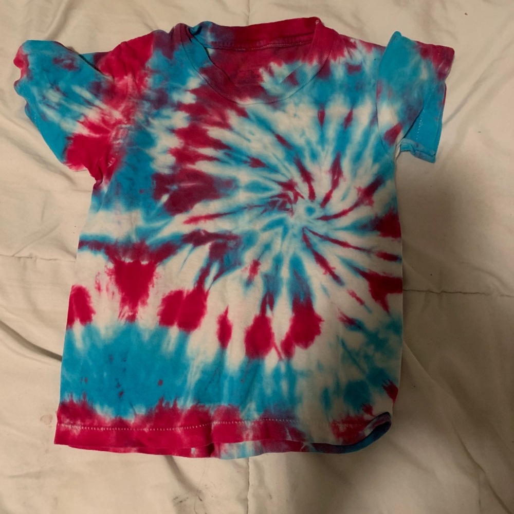 Little girls tie dyed tee